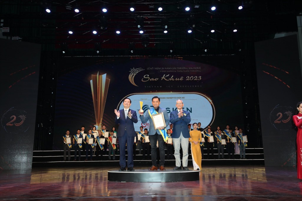 imgpsh_fullsize_anim